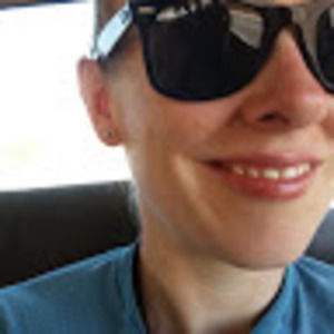 Meet your Posher, Monique